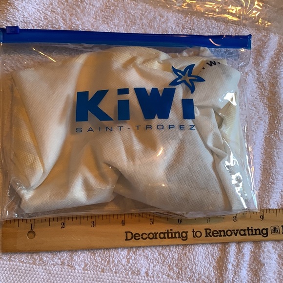 Saint Tropez Kiwi Envelope Style Toiletry Pouches - Picture 4 of 7